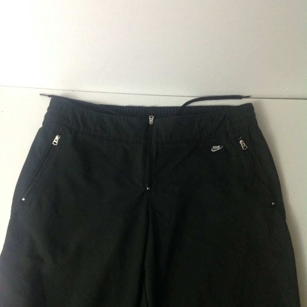 Nike Dri Fit Black Bermuda Athletic Shorts! 8-10